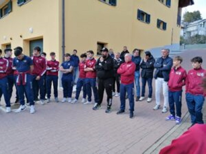 Il Borgosesia Calcio in visita alla Casa della mamma e del bambino