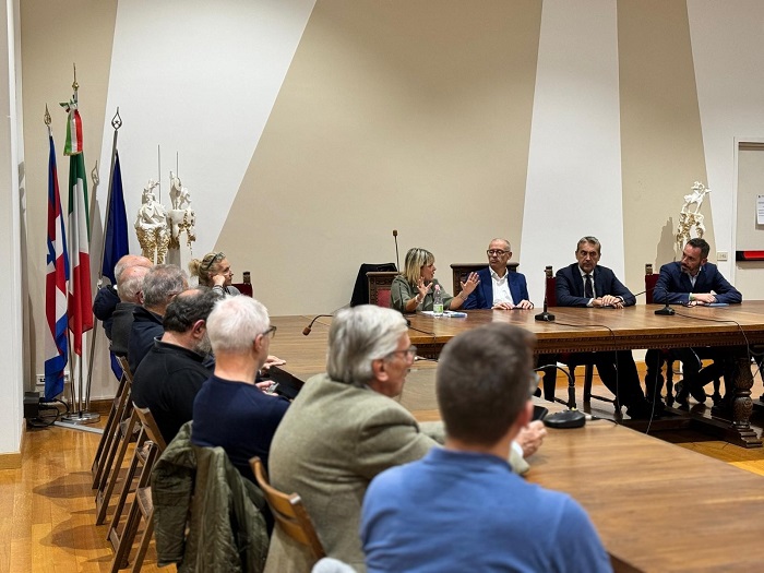 L'assessore regionale Chiarelli in visita a Borgosesia