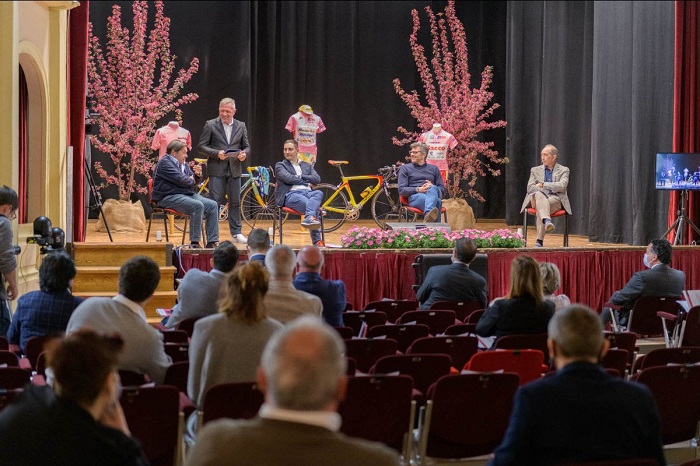 Cicloscalata Borgosesia-Alpe di Mera anticipa il Giro