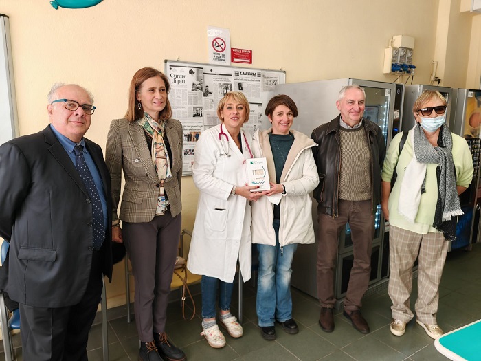 Cascina Oschiena regala riso all'Asl Vercelli
