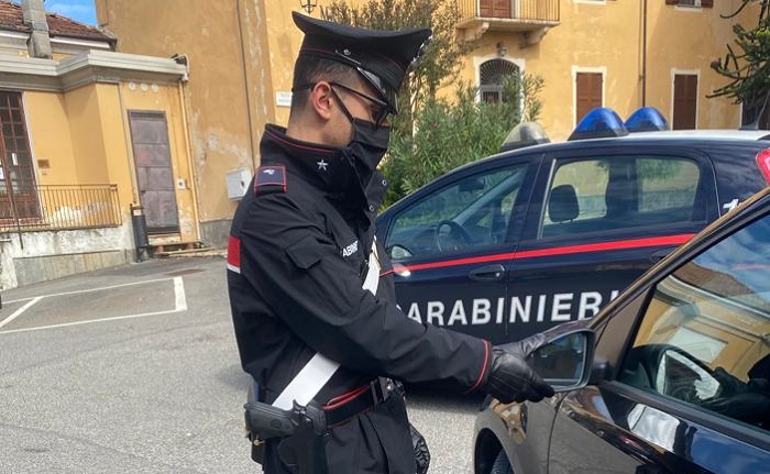 Salta la truffa dello specchietto