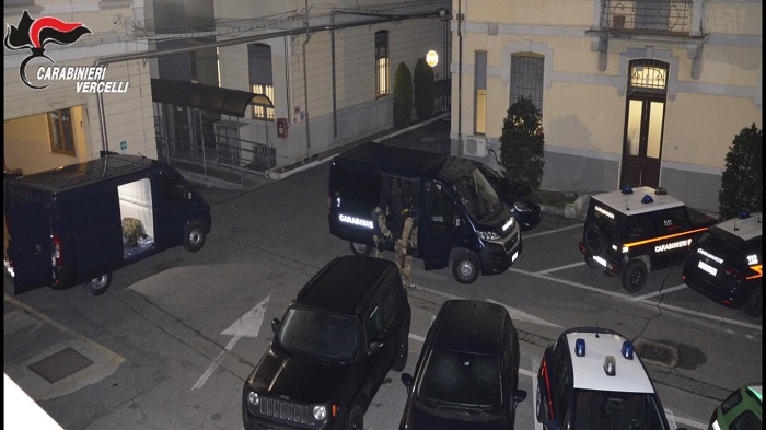 Maxi operazione antidroga dei carabinieri di Vercelli