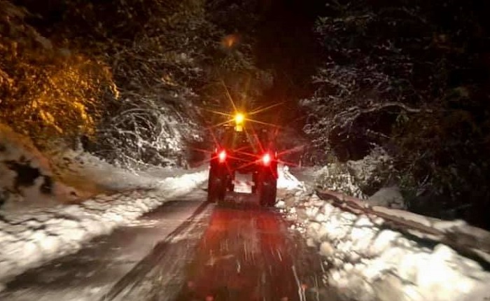 Chiusa la strada della Valmastallone per neve
