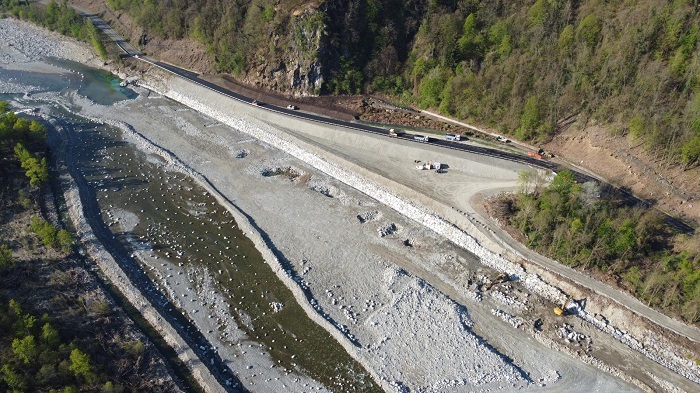 Dopo l'alluvione di ottobre ricostruita la strada Doccio-Crevola