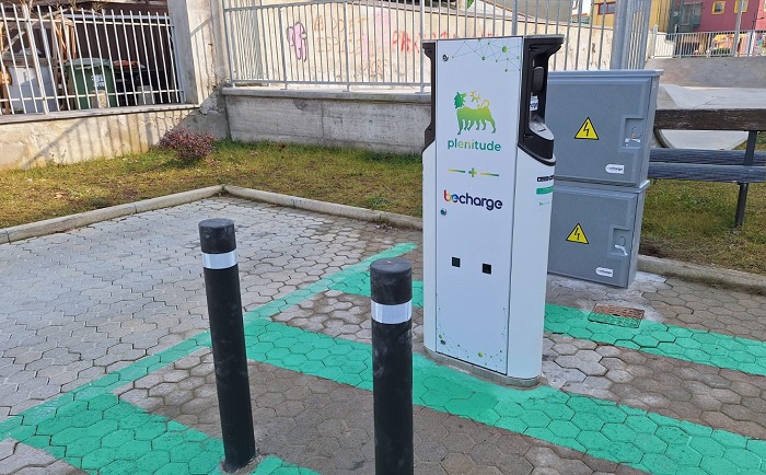 Ricariche elettriche a Santhià