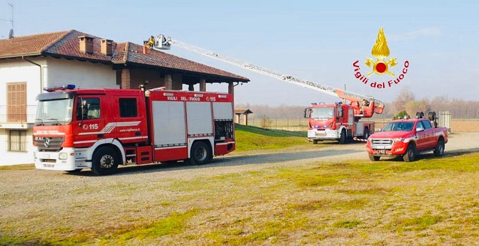 Incendio canna fumaria ad Alice Castello