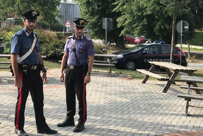 Vende alcol a una ragazzina, denunciato commerciante