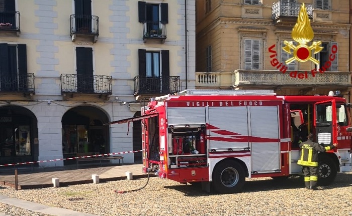 Allarme per fuga di gas in centro a Vercelli