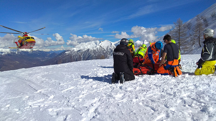 Incidente sugli sci, ragazzina finisce al Regina Margherita