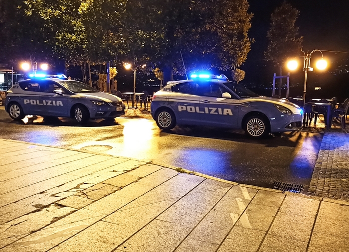 In discoteca rubavano catenine d'oro: denunciati in quattro