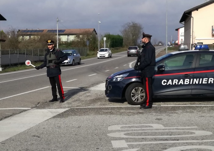 In vendita i biglietti per il concerto, truffa nel Vercellese