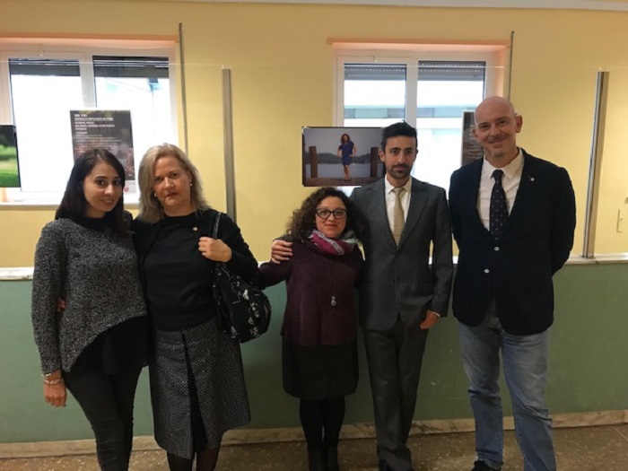 Il Sorriso del Guerriero: La mostra fotografica in ospedale a Vercelli
