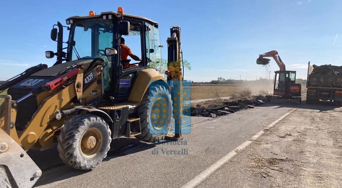 Proseguono senza sosta i lavori in tangenziale a Vercelli dopo l'alluvione