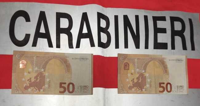carabinieri denaro falso