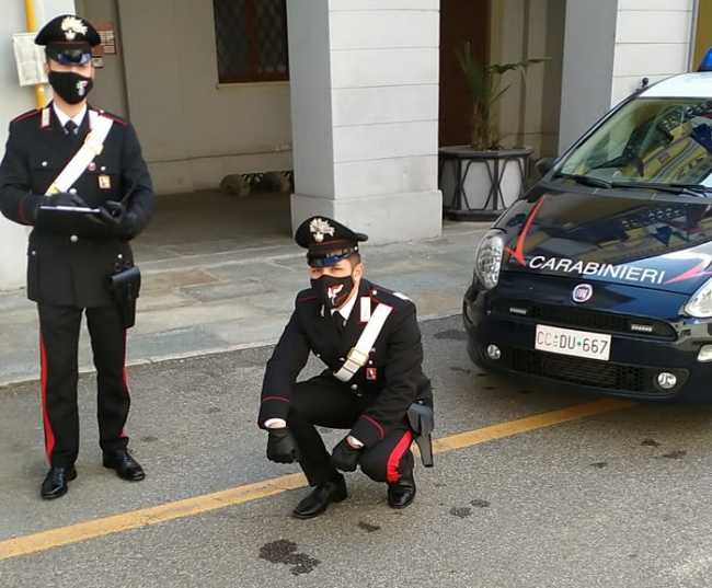 carabinieri gattinara tentato omicidio