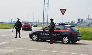 carabinieri mascherine fuori