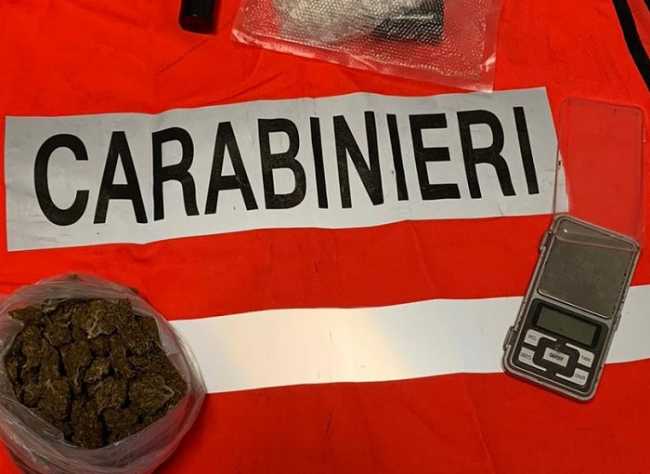 carabinieri spacciatore