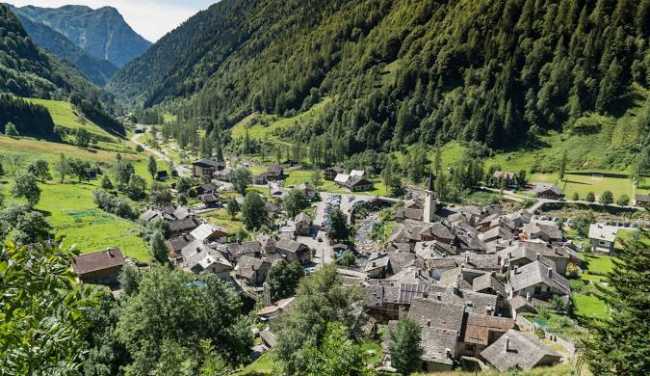 carcoforo paese