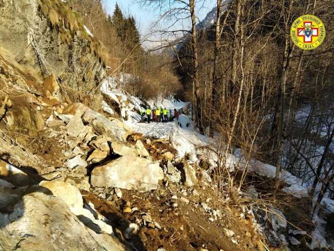 soccorso alpino frana