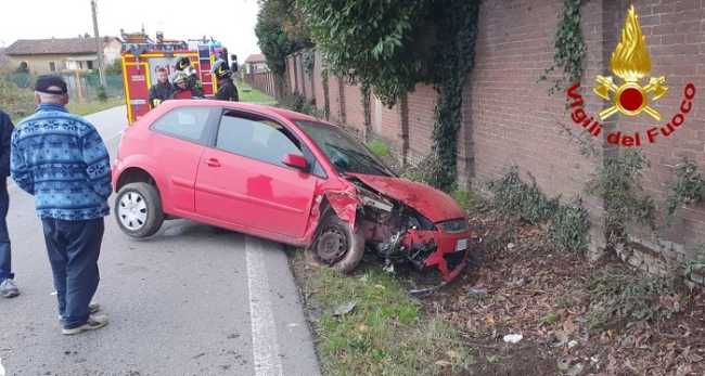 vigili del fuoco incidente santhia